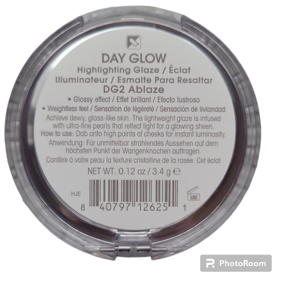 FLOWERbyDREW MakeUp Bundle - Picture 5 of 6